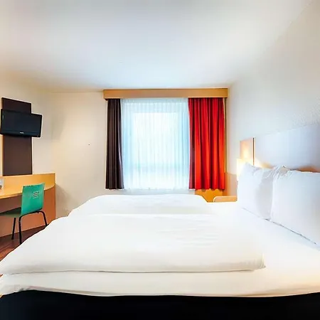 Hotel Dusseldorf-hbf Dusseldorf