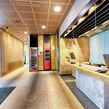 Dusseldorf-hbf Hotel