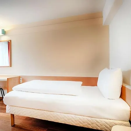 Dusseldorf-hbf Otel Düsseldorf