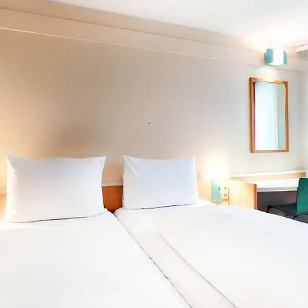 Hotel Dusseldorf-hbf *