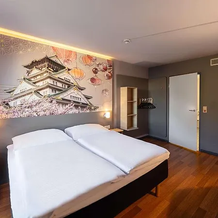 Dusseldorf-hbf Hotel