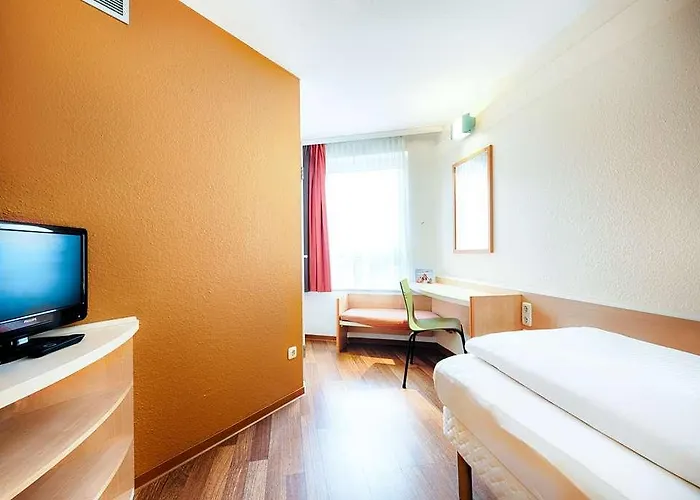 Dusseldorf-hbf Hotell *